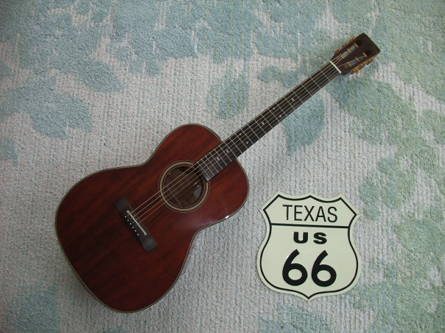 Takamine PT-406